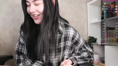 Snapshot of lazynut chatting on March 5, 4:56 am Lisa online show from March 5, 4:56 am