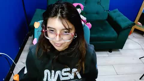 Snapshot of lcherryblossoml chatting on October 2, 2:29 am lcherryblossoml online show from October 2, 2:29 am