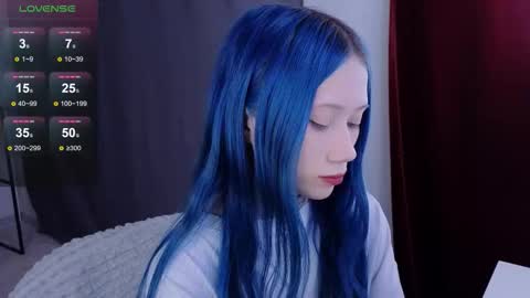 Snapshot of le_chan chatting on October 15, 9:53 am felixe online show from October 15, 9:53 am