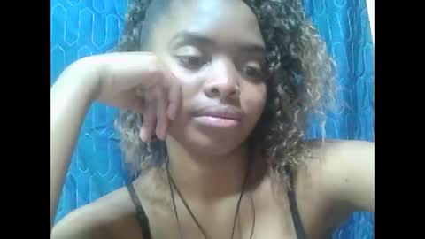 Snapshot of lea96546 chatting on September 15, 6:57 am lea96546 online show from September 15, 6:57 am