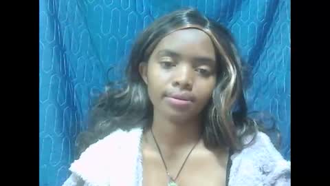 Snapshot of lea96546 chatting on September 22, 6:59 am lea96546 online show from September 22, 6:59 am