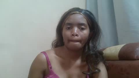 Snapshot of lea96546 chatting on October 6, 3:09 pm lea96546 online show from October 6, 3:09 pm