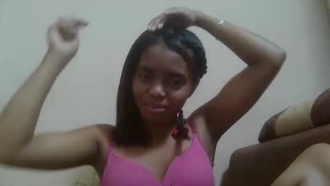 Snapshot of lea96546 chatting on October 18, 7:53 am lea96546 online show from October 18, 7:53 am