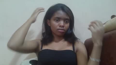 Snapshot of lea96546 chatting on October 21, 7:20 am lea96546 online show from October 21, 7:20 am