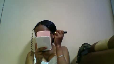 Snapshot of lea96546 chatting on October 31, 3:29 am lea96546 online show from October 31, 3:29 am