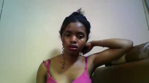 Snapshot of lea96546 chatting on November 1, 4:03 am lea96546 online show from November 1, 4:03 am