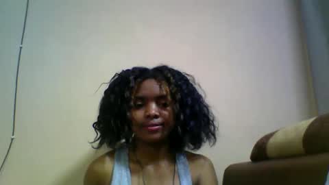 Snapshot of lea96546 chatting on November 7, 5:07 am lea96546 online show from November 7, 5:07 am