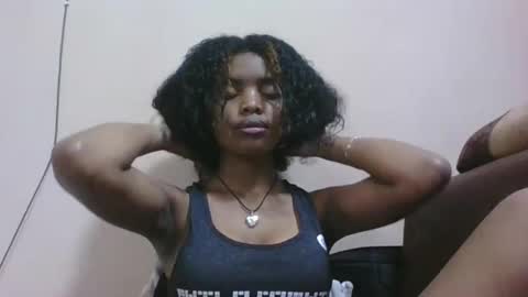 Snapshot of lea96546 chatting on November 12, 5:19 am lea96546 online show from November 12, 5:19 am