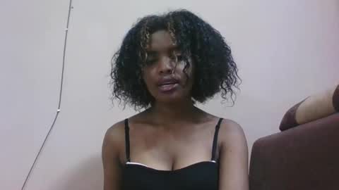 Snapshot of lea96546 chatting on November 15, 6:00 am lea96546 online show from November 15, 6:00 am