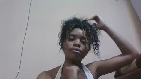 Snapshot of lea96546 chatting on November 24, 5:18 am lea96546 online show from November 24, 5:18 am