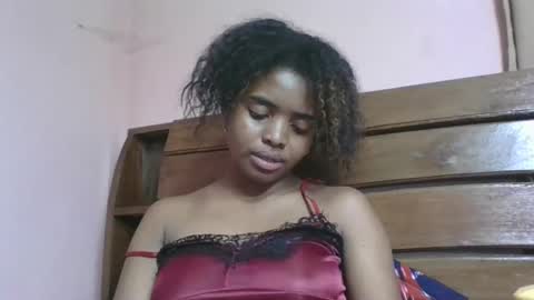 lea96546 online show from April 21, 7:39 pm