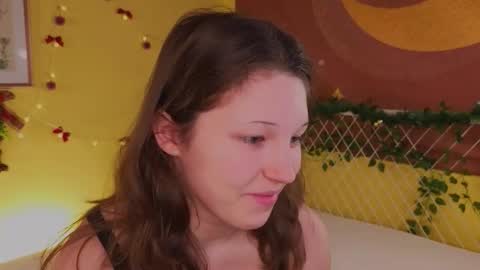 Snapshot of lea_belle_ chatting on January 8, 7:27 pm Lea online show from January 8, 7:27 pm