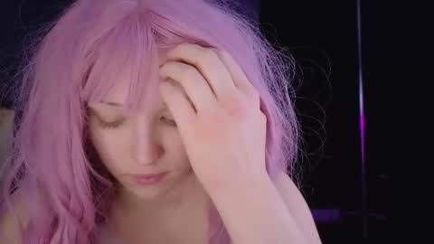 Snapshot of lea_belle_ chatting on February 22, 5:33 pm Lea online show from February 22, 5:33 pm