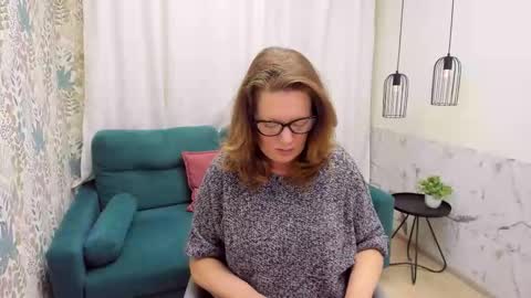 Lea online show from February 23, 5:05 am