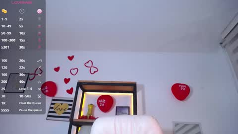 Snapshot of lea_velle chatting on March 8, 4:12 am Lea Velle online show from March 8, 4:12 am