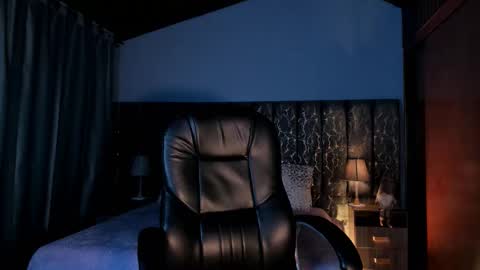 Lea Velle online show from January 15, 3:55 am