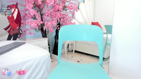 Snapshot of lea_wilson chatting on December 29, 10:47 pm Lea online show from December 29, 10:47 pm