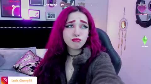 Leah online show from June 22, 9:45 pm