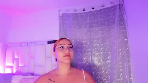 Leah  online show from December 3, 2:41 am