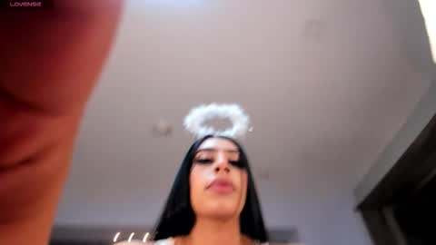 leahlombardi_ online show from October 30, 3:19 am