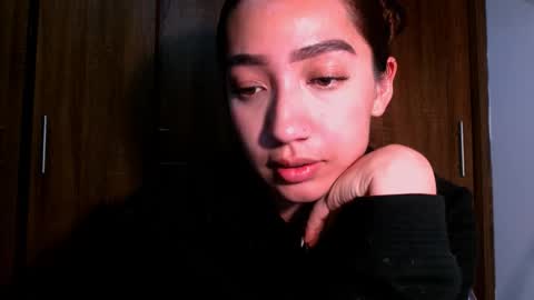 Snapshot of leanaalhub chatting on October 1, 4:07 am leanaalhub online show from October 1, 4:07 am