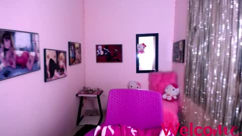 Snapshot of leandra_sex chatting on December 26, 6:43 pm Leandra online show from December 26, 6:43 pm