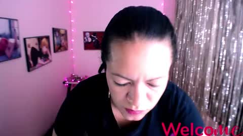 Snapshot of leandra_sex chatting on January 21, 6:23 pm Leandra online show from January 21, 6:23 pm