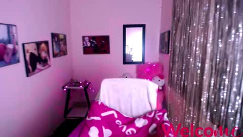 Snapshot of leandra_sex chatting on January 24, 4:28 pm Leandra online show from January 24, 4:28 pm