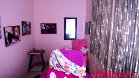 Snapshot of leandra_sex chatting on February 4, 12:44 pm Leandra online show from February 4, 12:44 pm