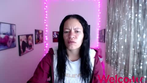 Snapshot of leandra_sex chatting on February 7, 12:28 pm Leandra online show from February 7, 12:28 pm
