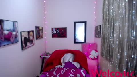 Snapshot of leandra_sex chatting on February 14, 3:15 pm Leandra online show from February 14, 3:15 pm