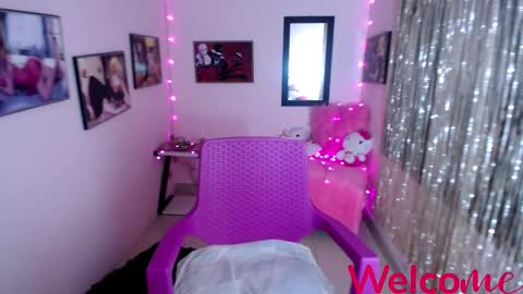 Snapshot of leandra_sex chatting on February 25, 6:20 pm Leandra online show from February 25, 6:20 pm