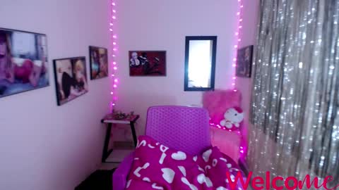 Snapshot of leandra_sex chatting on February 28, 11:36 am Leandra online show from February 28, 11:36 am