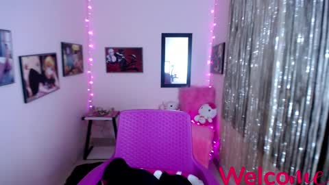Snapshot of leandra_sex chatting on March 2, 5:14 pm Leandra online show from March 2, 5:14 pm