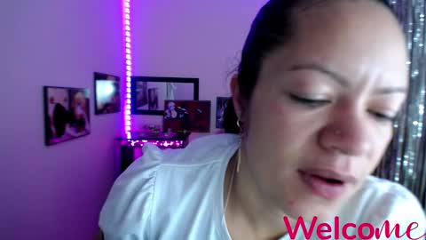 Snapshot of leandra_sex chatting on March 8, 3:13 pm Leandra online show from March 8, 3:13 pm