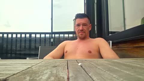 leatherjacketlove online show from April 10, 2:33 pm