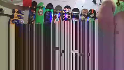 Snapshot of leatherluvefuck chatting on January 13, 1:22 am kinky dirty fuck online show from January 13, 1:22 am