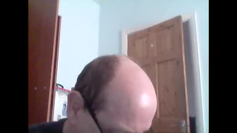 Snapshot of leatherpants68 chatting on November 25, 12:16 pm leatherpants68 online show from November 25, 12:16 pm