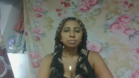 leatiana online show from April 19, 8:13 am