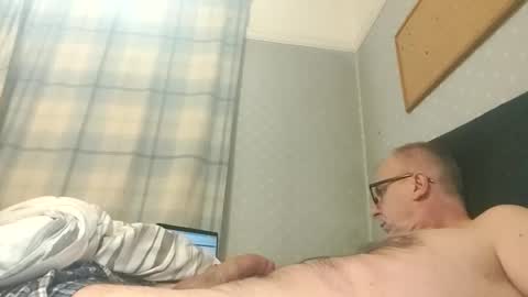 Snapshot of lechertachatte4444 chatting on January 8, 12:28 am lechertachatte4444 online show from January 8, 12:28 am