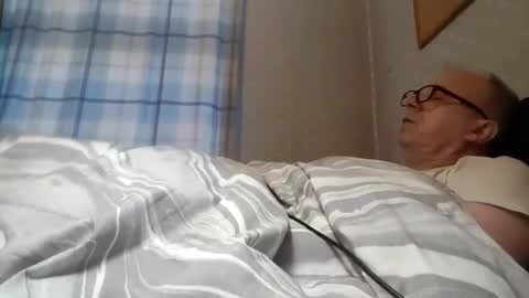 Snapshot of lechertachatte4444 chatting on January 8, 8:16 am lechertachatte4444 online show from January 8, 8:16 am