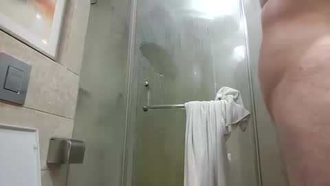 Snapshot of lechertachatte4444 chatting on February 15, 7:17 pm lechertachatte4444 online show from February 15, 7:17 pm