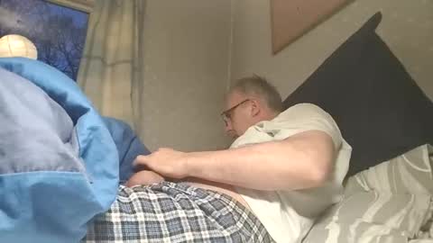 Snapshot of lechertachatte4444 chatting on February 20, 5:51 pm lechertachatte4444 online show from February 20, 5:51 pm