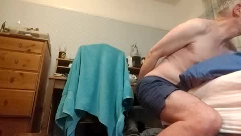 Snapshot of lechertachatte4444 chatting on October 10, 9:36 pm lechertachatte4444 online show from October 10, 9:36 pm