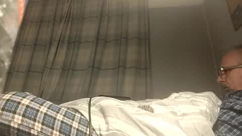 Snapshot of lechertachatte4444 chatting on October 19, 10:10 pm lechertachatte4444 online show from October 19, 10:10 pm