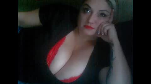 Snapshot of ledsytreidx chatting on September 15, 12:16 pm LedsyTreidX online show from September 15, 12:16 pm