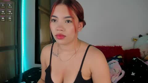 Snapshot of lee_ash chatting on April 24, 3:09 am Ashley online show from April 24, 3:09 am