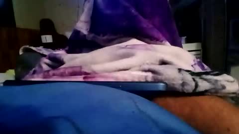 Snapshot of leemen33 chatting on May 12, 10:12 am Michael online show from May 12, 10:12 am