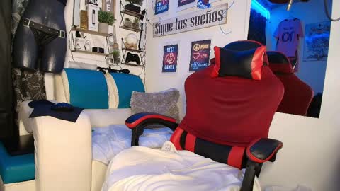 leenar_key online show from April 1, 12:50 pm