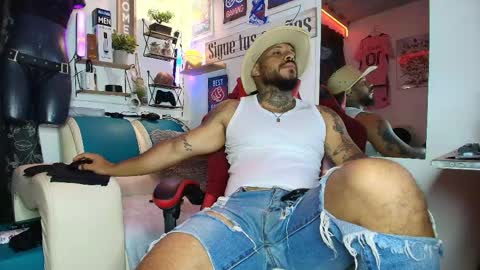 leenar_key online show from April 21, 2:12 pm